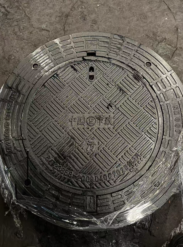 金秀球墨铸铁防沉降井盖展示